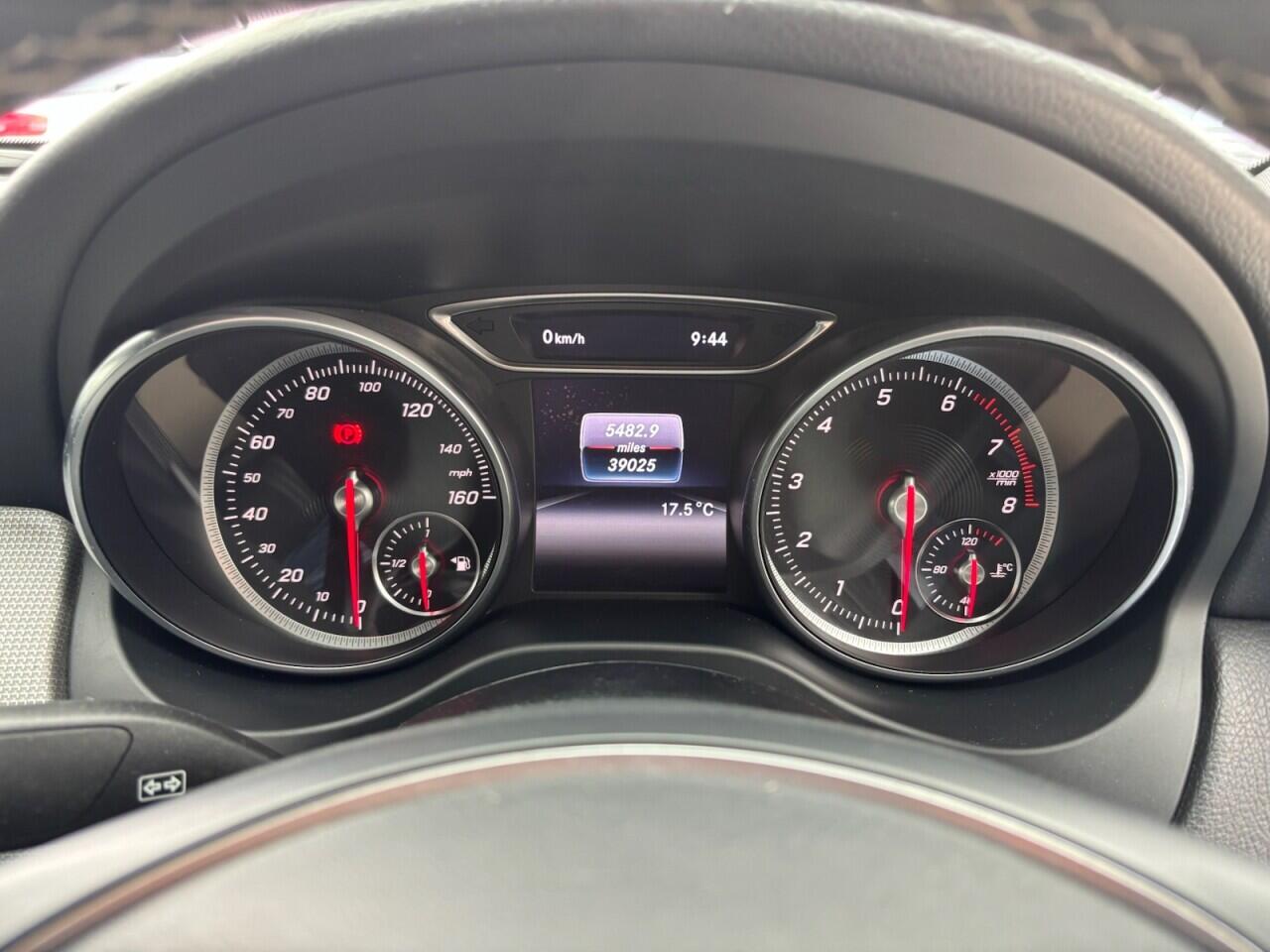 Used Mercedes-Benz CLA 2018 for sale - 76612735: Photo 31