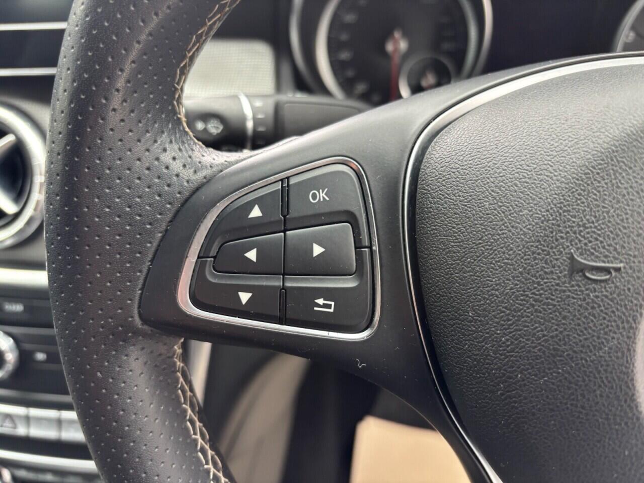 Used Mercedes-Benz CLA 2018 for sale - 76612735: Photo 32