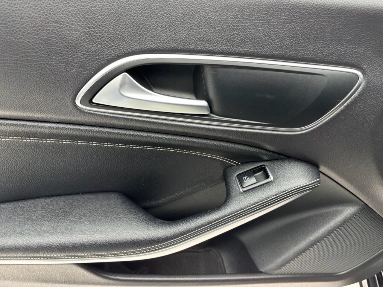 Used Mercedes-Benz CLA 2018 for sale - 76612735: Photo 51