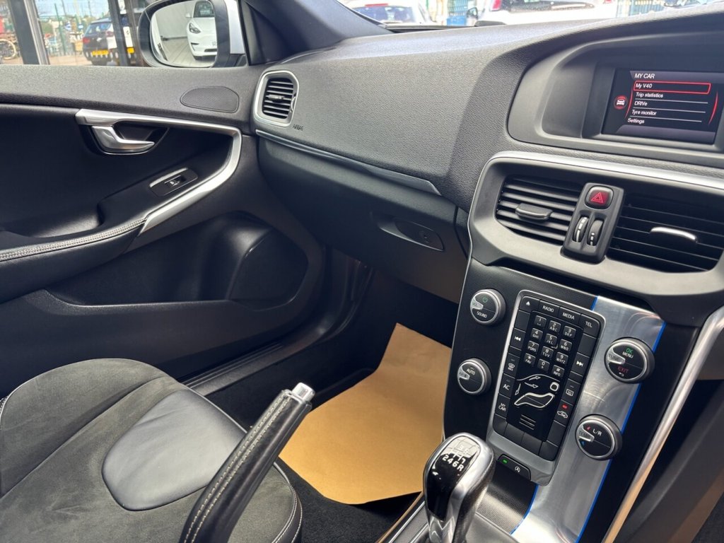 Used Volvo V40 2016 for sale - 78030742: Photo 31