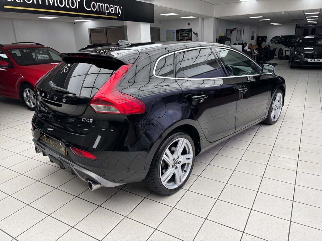 Used Volvo V40 2016 for sale - 77369782: Photo 12