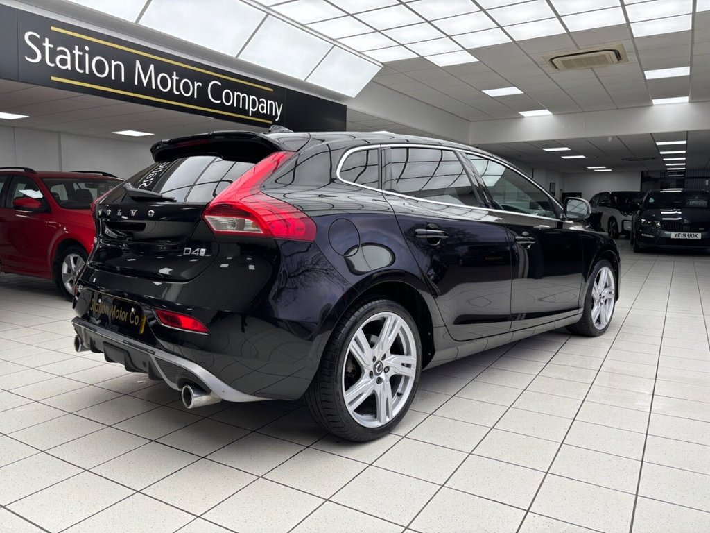 Used Volvo V40 2016 for sale - 77369782: Photo 19