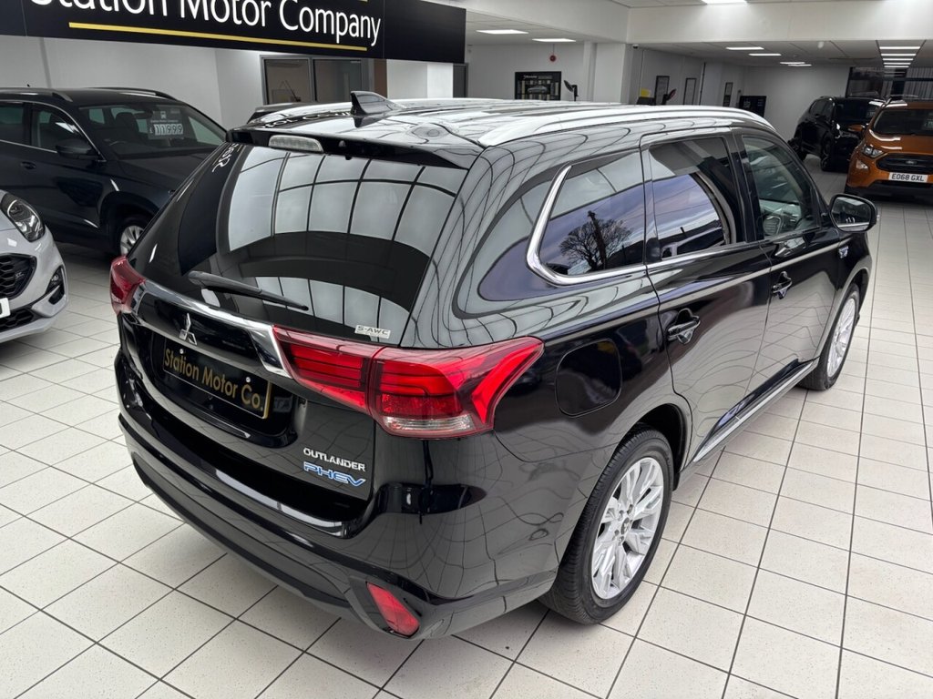 Used Mitsubishi Outlander 2017 for sale - 76730206: Photo 20
