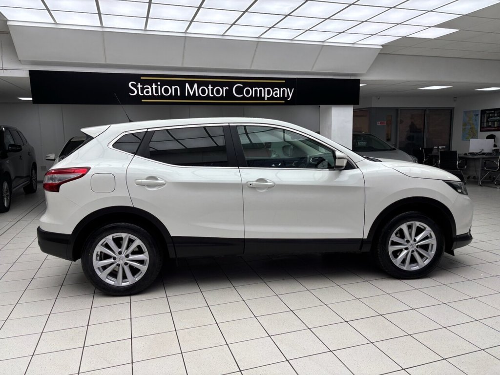 Used Nissan Qashqai 2015 for sale - 77328351: Photo 13