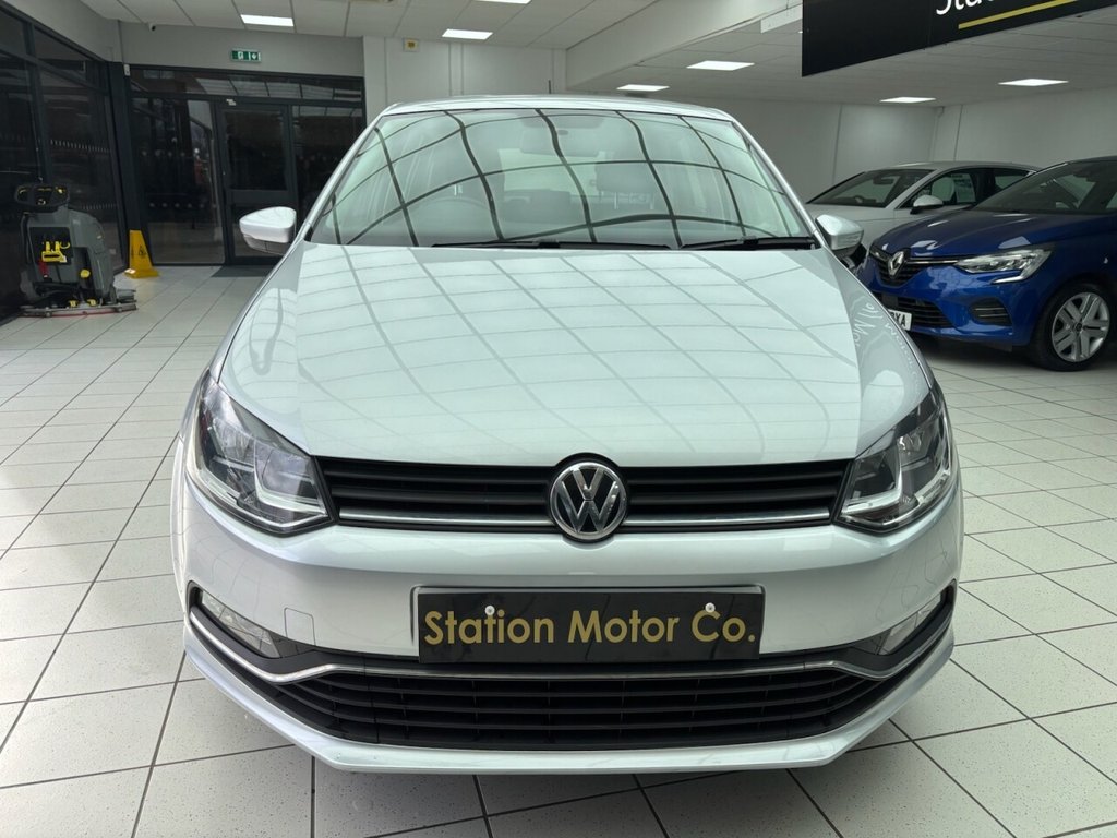 Used Volkswagen Polo 2015 for sale - 77655277: Photo 14