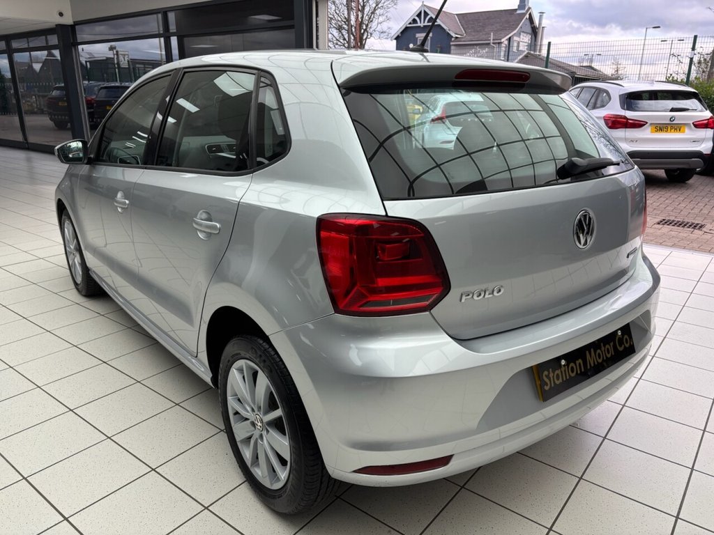 Used Volkswagen Polo 2015 for sale - 77655277: Photo 18