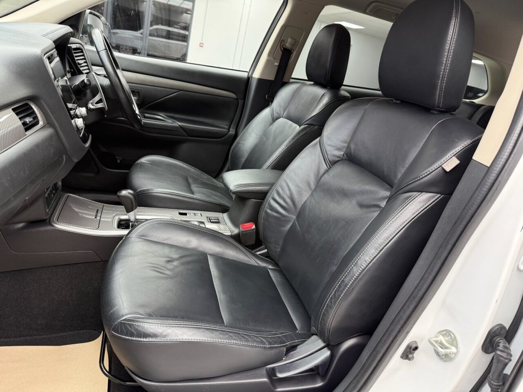 Used Mitsubishi Outlander 2020 for sale - 76730198: Photo 42