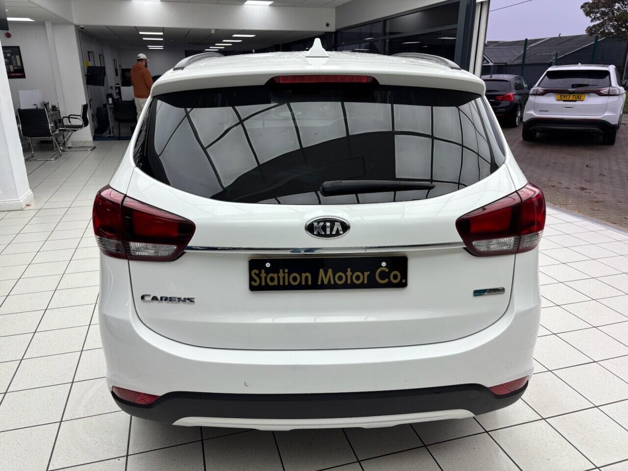 Used Kia Carens 2017 for sale - 76613258: Photo 10