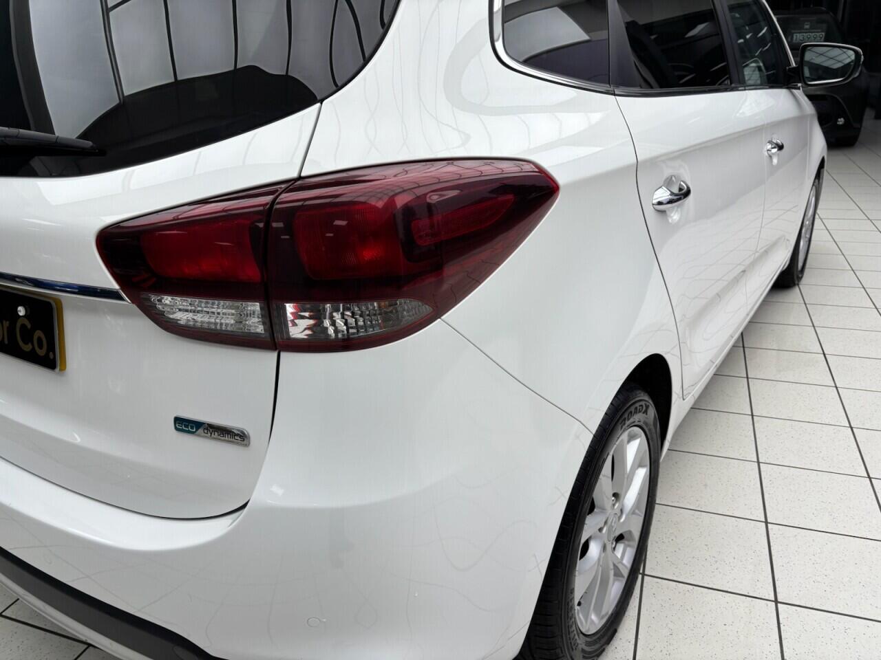 Used Kia Carens 2017 for sale - 76613258: Photo 17