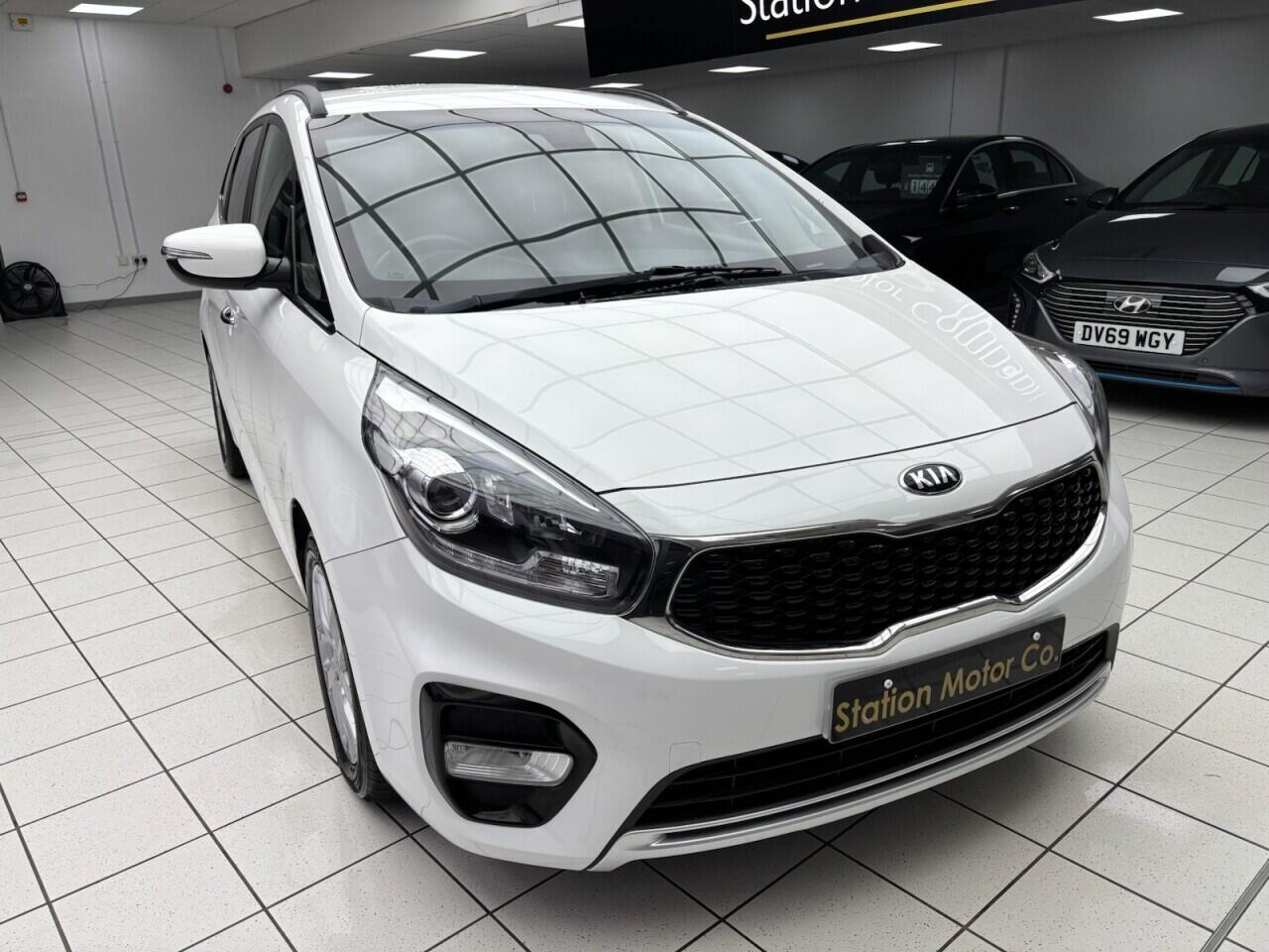 Used Kia Carens 2017 for sale - 76613258: Photo 3