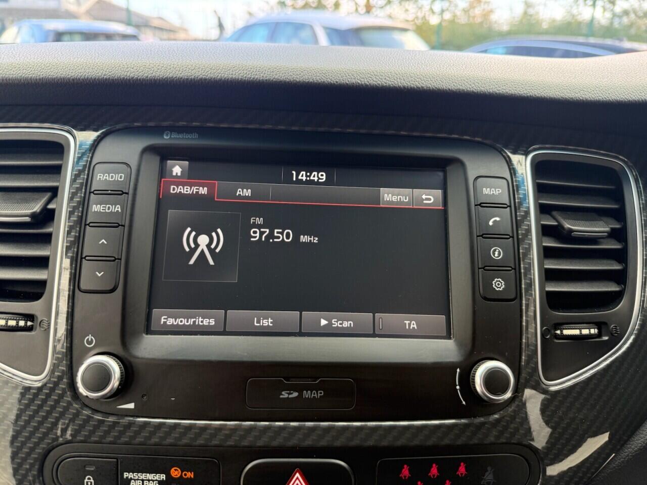 Used Kia Carens 2017 for sale - 76613258: Photo 31