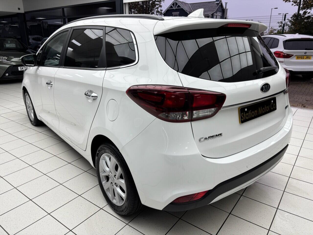 Used Kia Carens 2017 for sale - 76613258: Photo 8