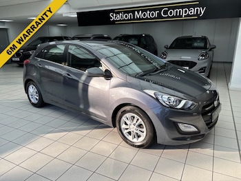 2016 (16) - 1.6 CRDi Blue Drive SE 5dr