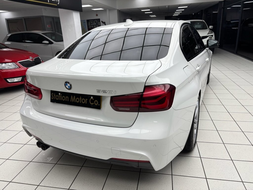 Used BMW 3 Series 2018 for sale - 77452385: Photo 11
