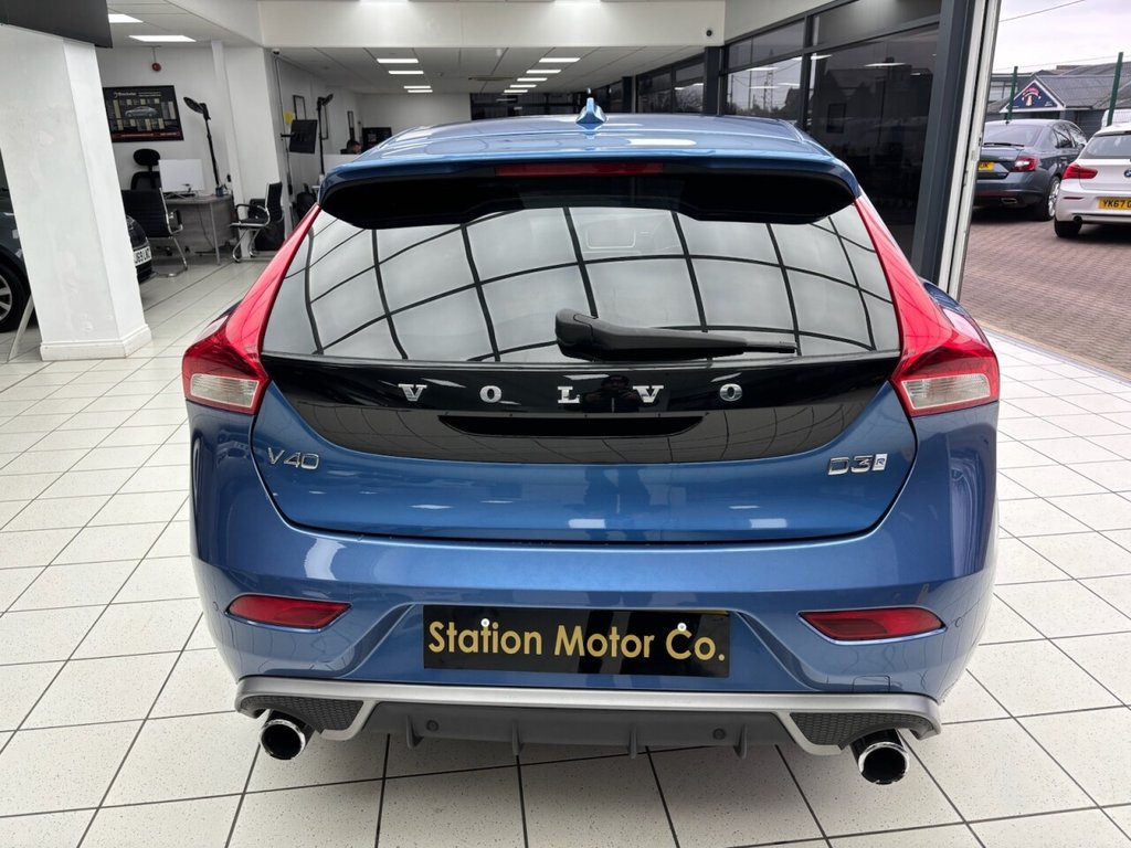 Used Volvo V40 2018 for sale - 77609256: Photo 10