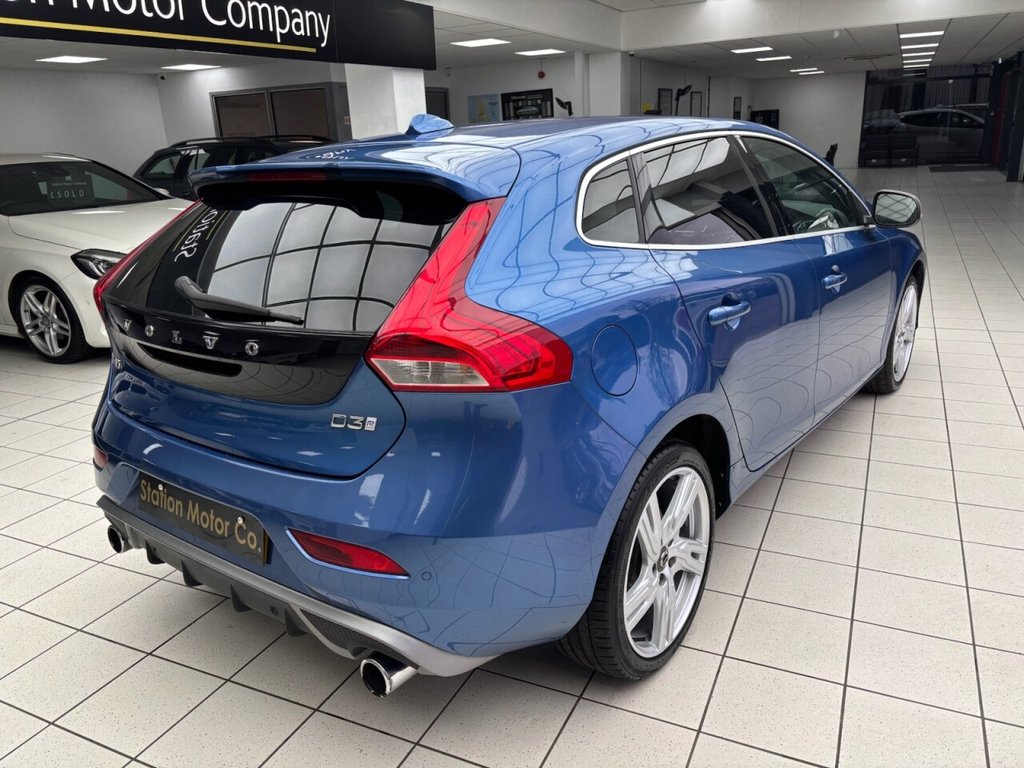 Used Volvo V40 2018 for sale - 77609256: Photo 12