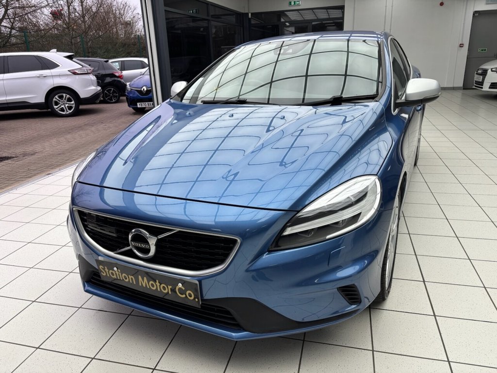 Used Volvo V40 2018 for sale - 77609256: Photo 5
