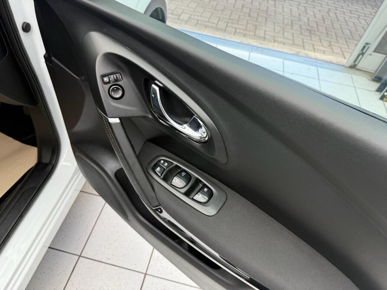 Used Renault Kadjar 2018 for sale - 76667335: Photo 44