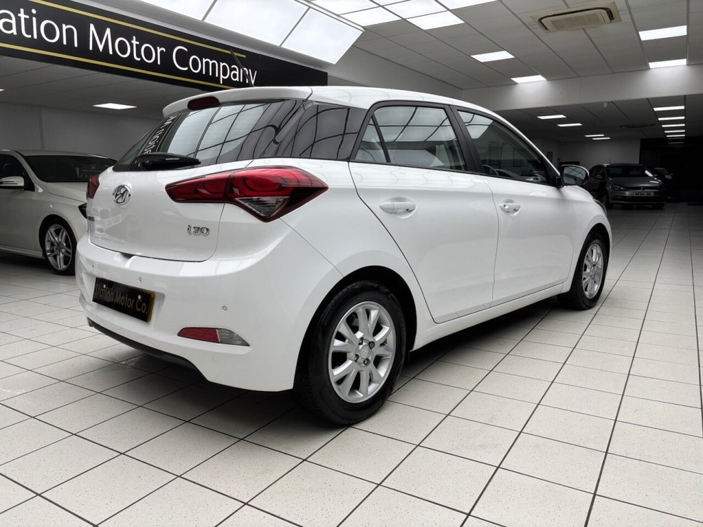 Used Hyundai i20 2017 for sale - 77583637: Photo 21