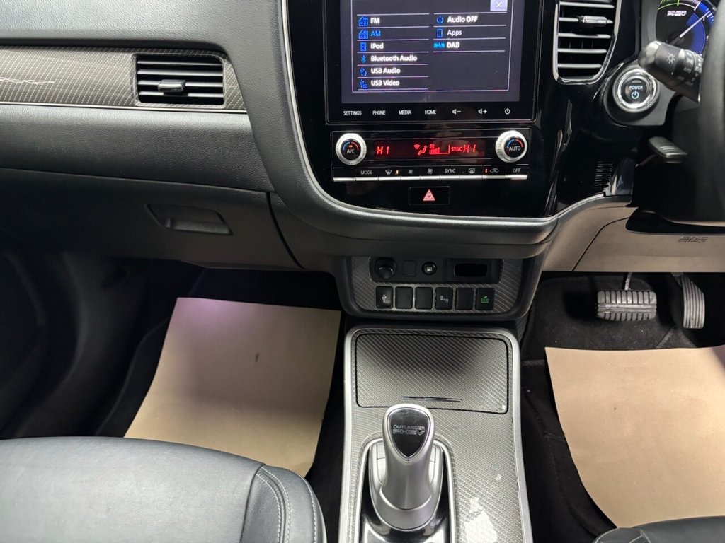 Used Mitsubishi Outlander 2020 for sale - 76848291: Photo 32