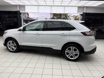Used Ford Edge 2017 for sale - 76820181: Photo