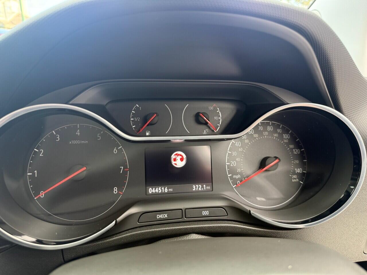 Used Vauxhall Crossland X 2019 for sale - 76612855: Photo 25