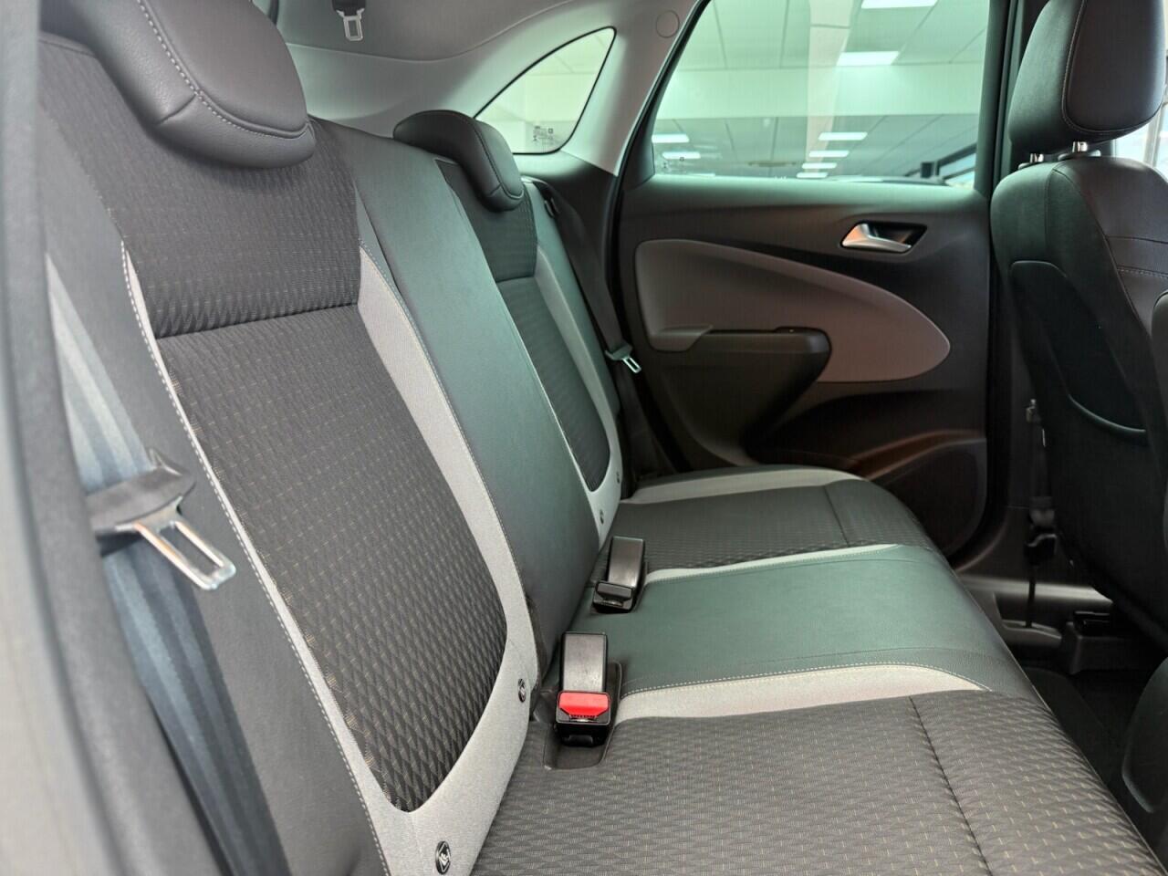 Used Vauxhall Crossland X 2019 for sale - 76612855: Photo 42