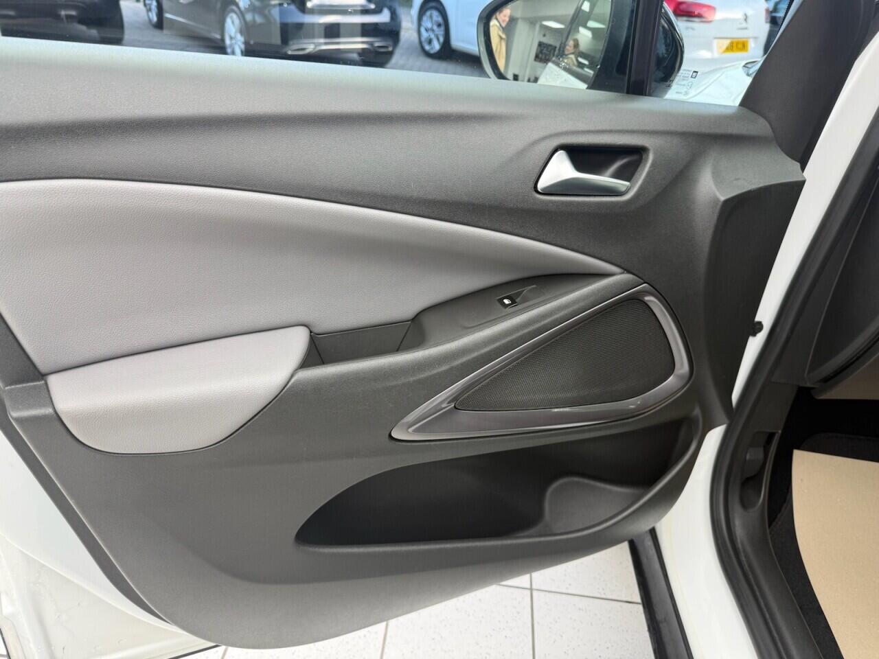Used Vauxhall Crossland X 2019 for sale - 76612855: Photo 47