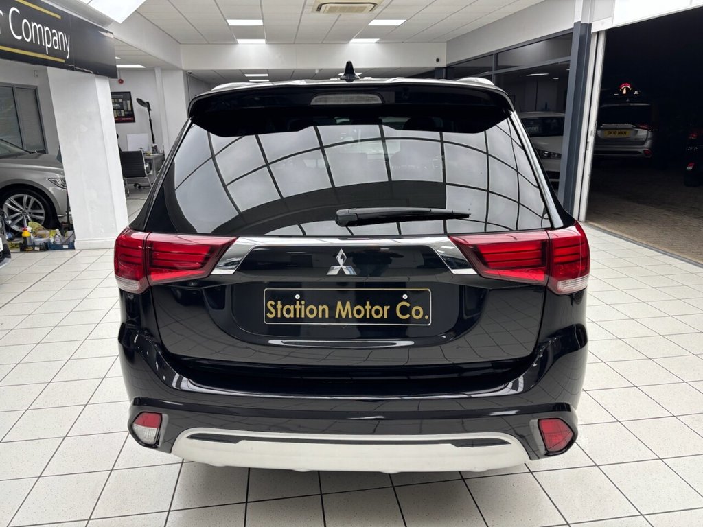 Used Mitsubishi Outlander 2019 for sale - 76923599: Photo 10