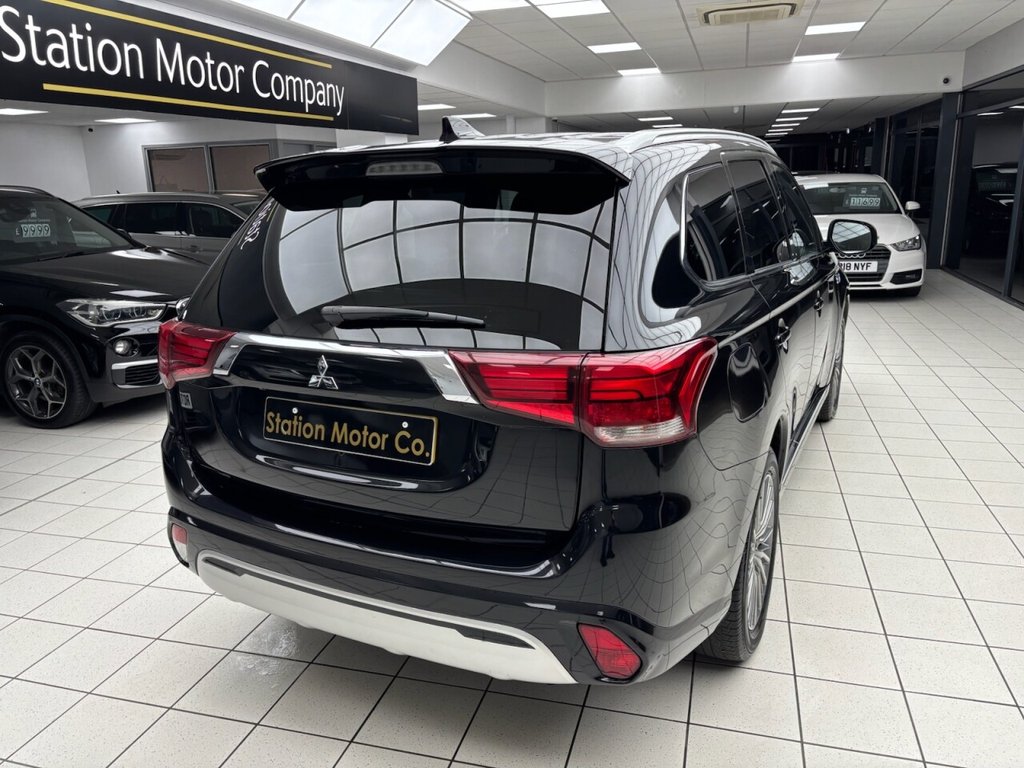 Used Mitsubishi Outlander 2019 for sale - 76923599: Photo 11
