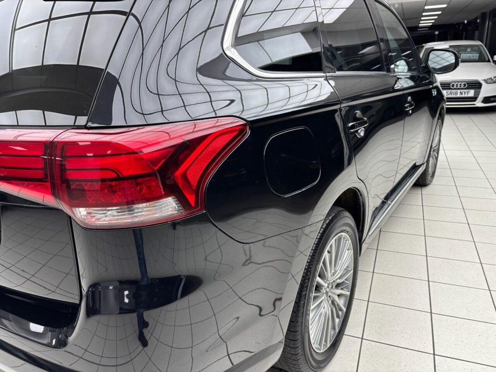 Used Mitsubishi Outlander 2019 for sale - 76923599: Photo 17