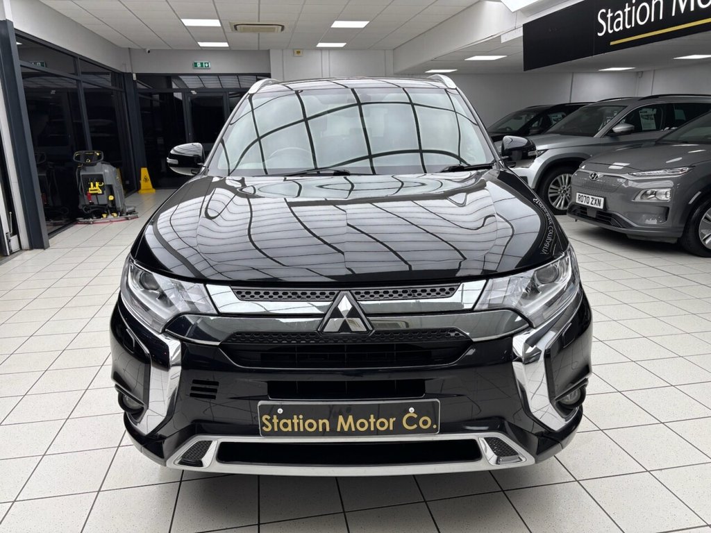Used Mitsubishi Outlander 2019 for sale - 76923599: Photo 4