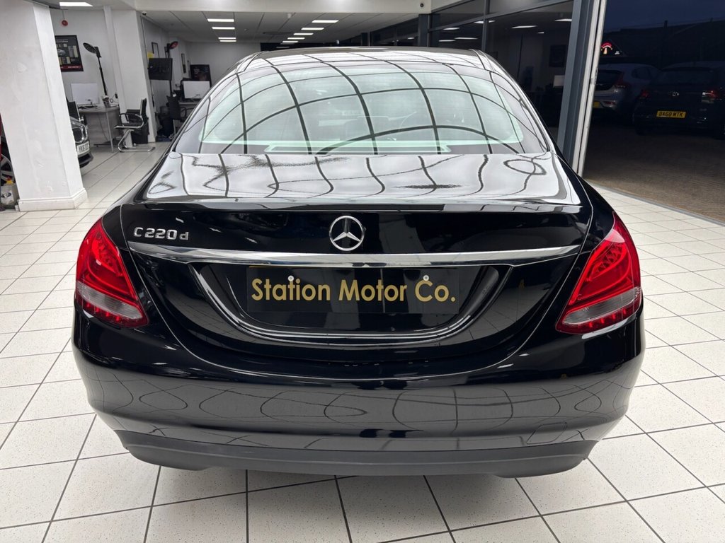Used Mercedes-Benz C Class 2016 for sale - 77369785: Photo 10
