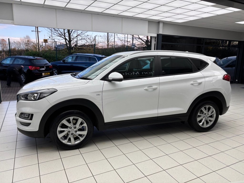 Used Hyundai TUCSON 2021 for sale - 76740663: Photo 2