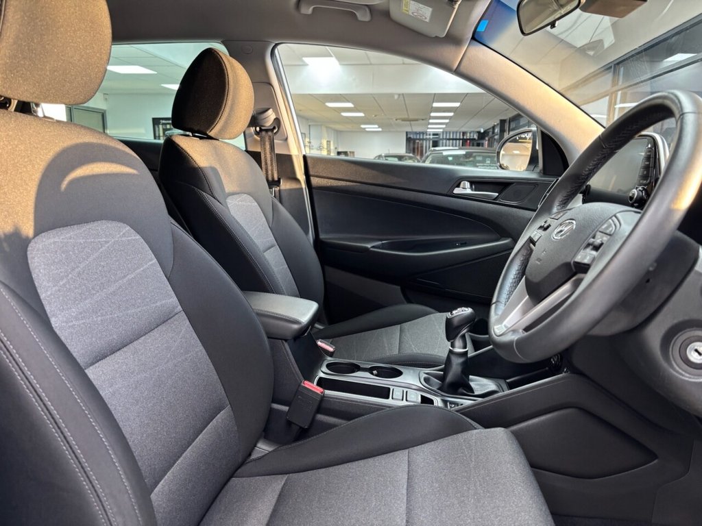 Used Hyundai TUCSON 2021 for sale - 76740663: Photo 3