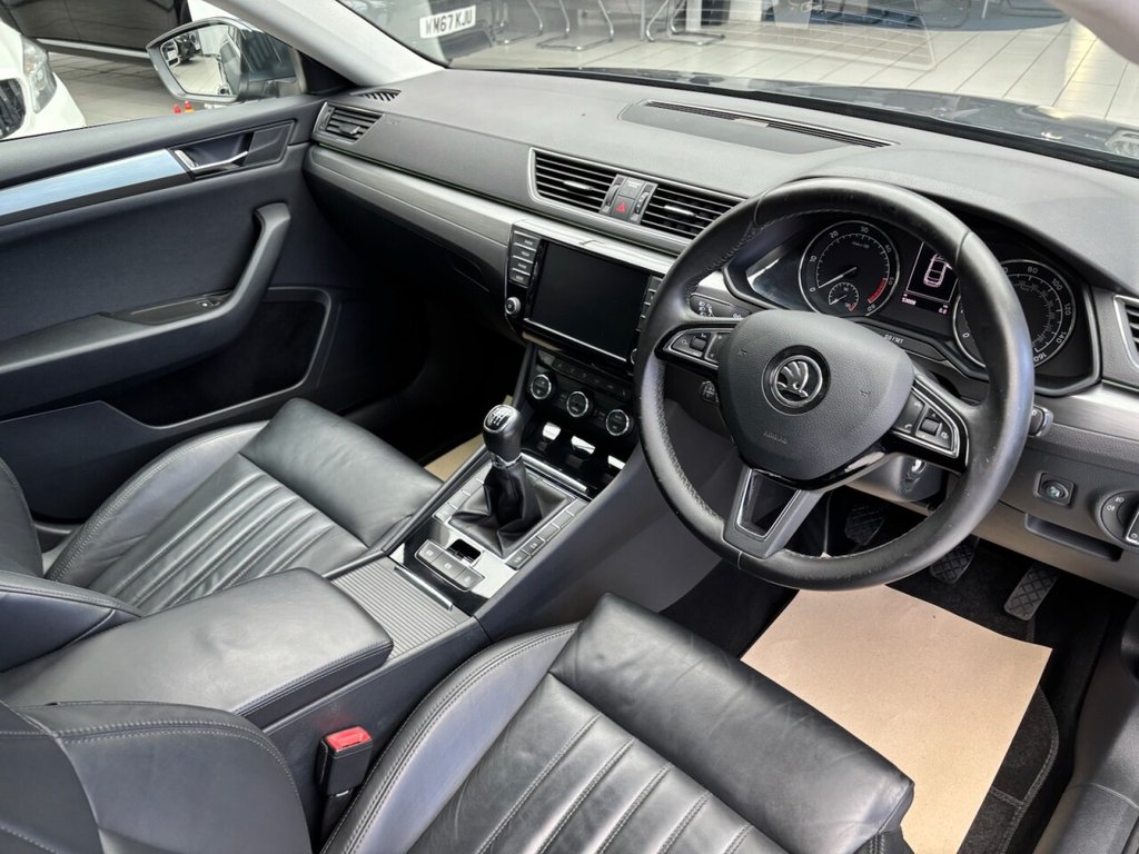 Used Skoda Superb 2016 for sale - 76730218: Photo 32