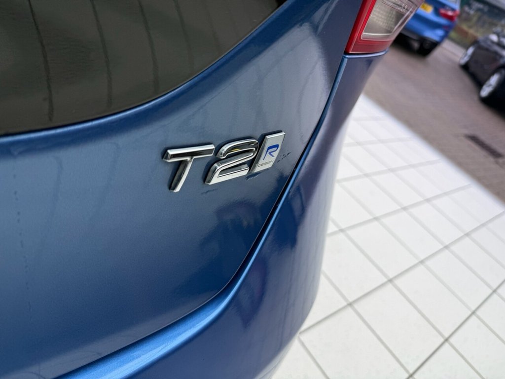 Used Volvo V40 2016 for sale - 77437223: Photo 14