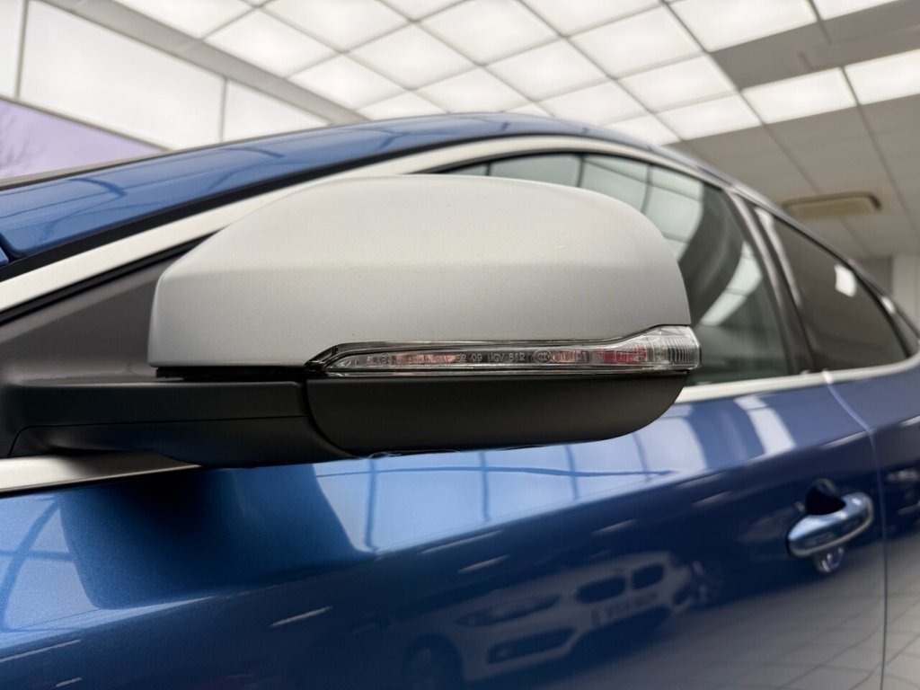 Used Volvo V40 2016 for sale - 77437223: Photo 29