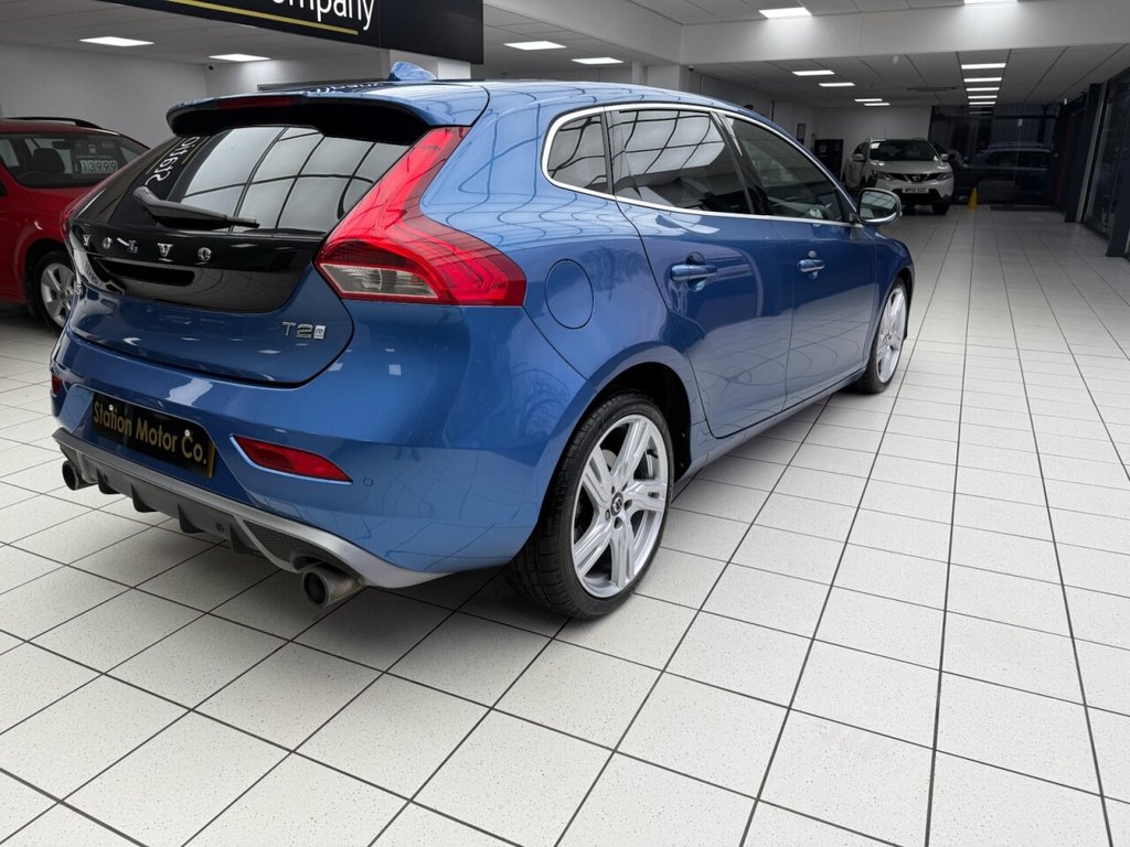 Used Volvo V40 2016 for sale - 77437223: Photo 8