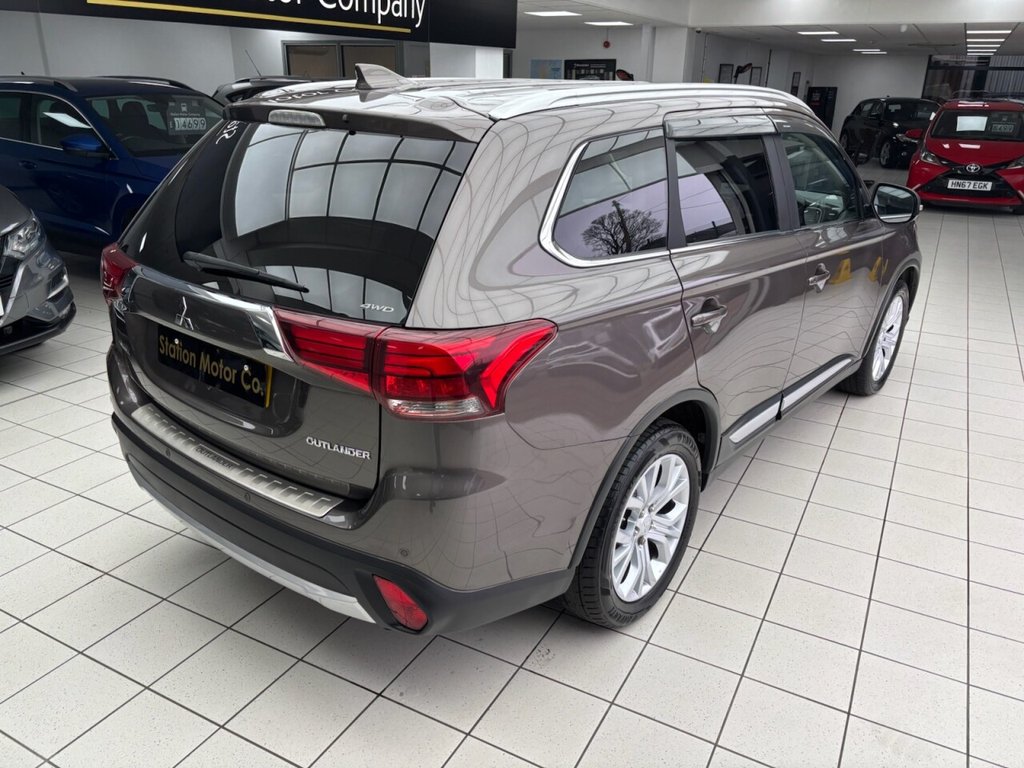 Used Mitsubishi Outlander 2017 for sale - 78212529: Photo 18