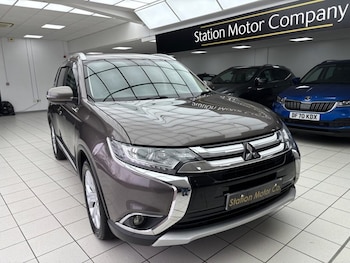 Used Mitsubishi Outlander 2017 for sale - 78212529: Photo