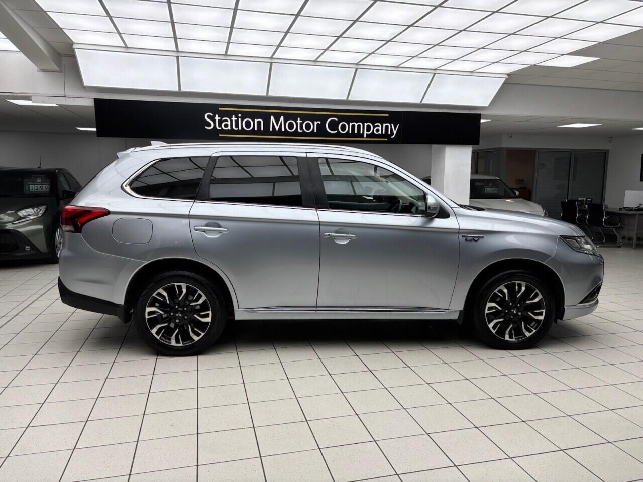 Used Mitsubishi Outlander 2018 for sale - 76613380: Photo 14