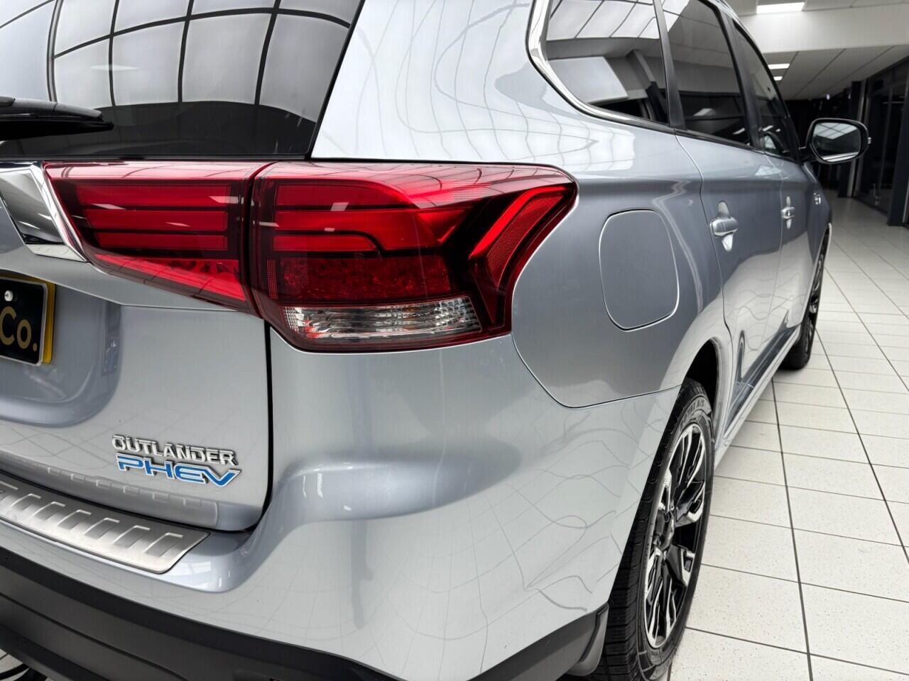 Used Mitsubishi Outlander 2018 for sale - 76613380: Photo 18