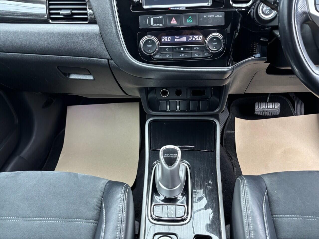 Used Mitsubishi Outlander 2018 for sale - 76613380: Photo 30