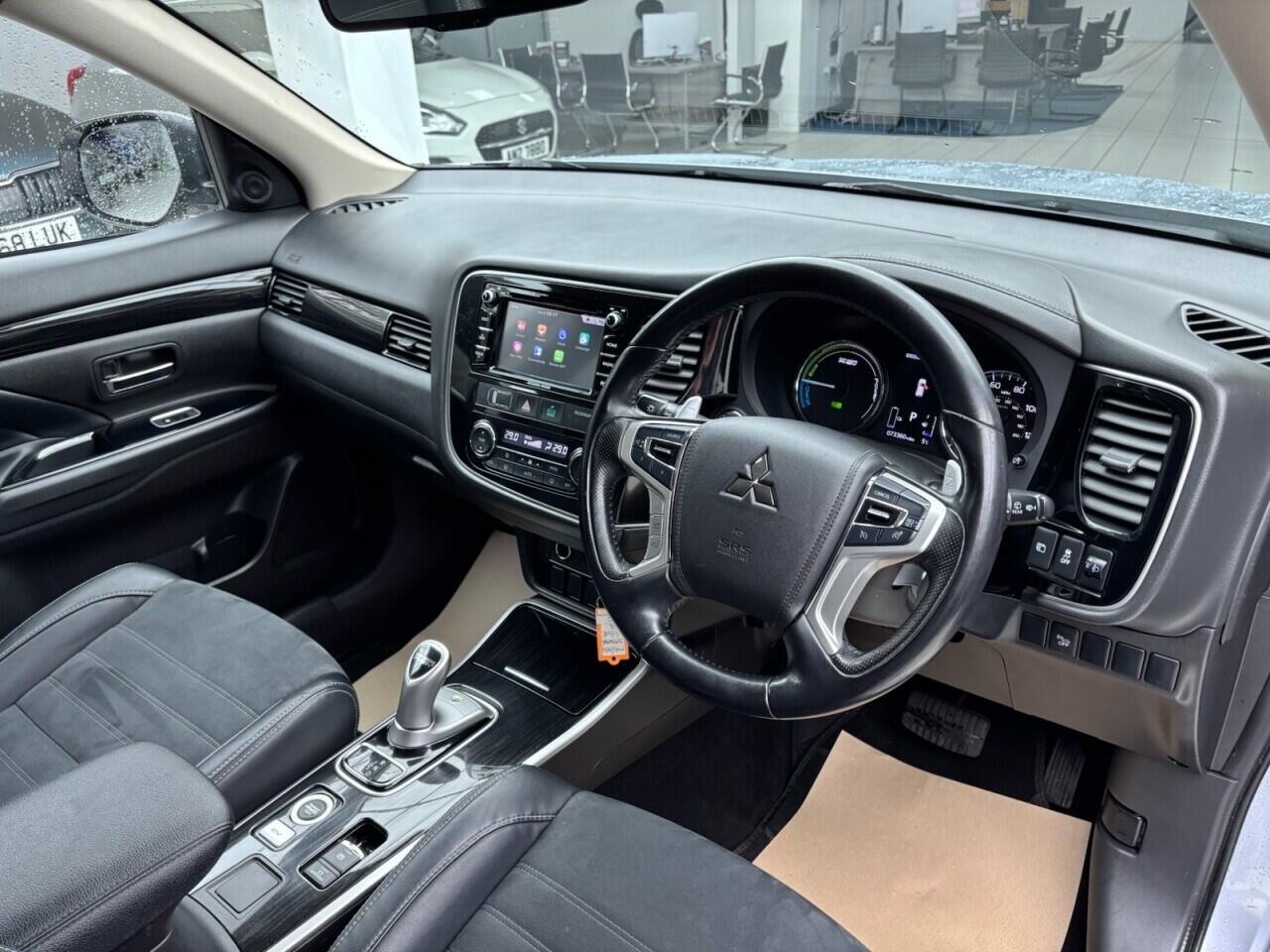 Used Mitsubishi Outlander 2018 for sale - 76613380: Photo 34