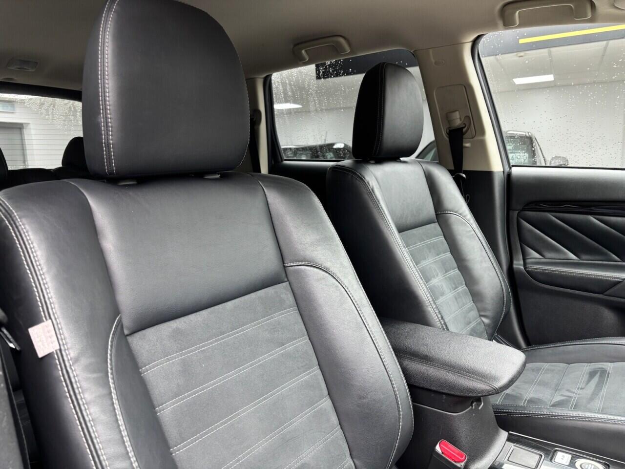 Used Mitsubishi Outlander 2018 for sale - 76613380: Photo 38