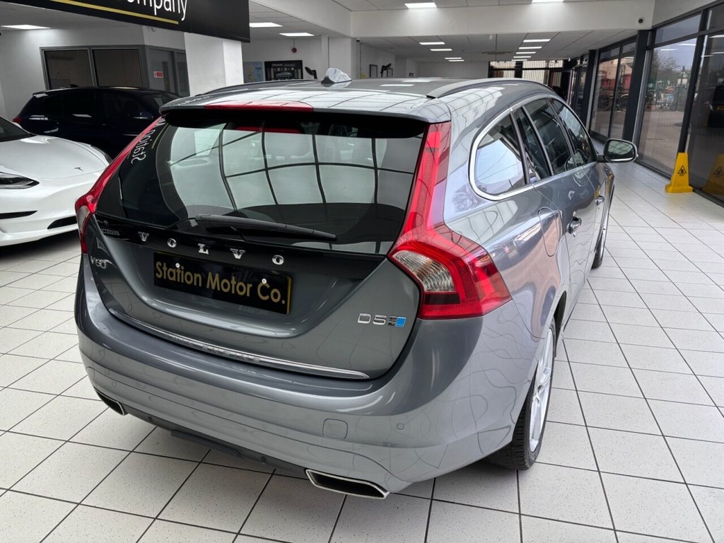 Used Volvo V60 2016 for sale - 77967622: Photo 13