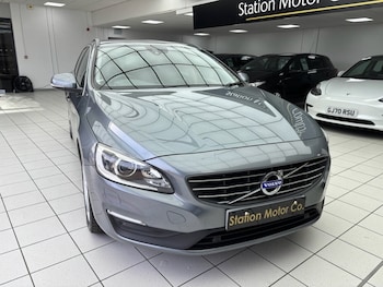 Used Volvo V60 2016 for sale - 77967622: Photo