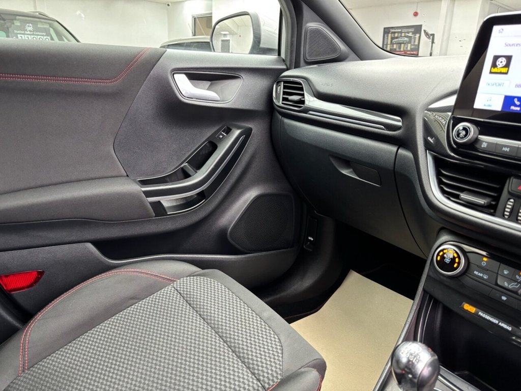 Used Ford Puma 2020 for sale - 76730201: Photo 32