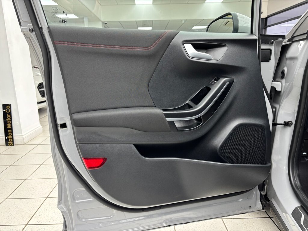 Used Ford Puma 2020 for sale - 76730201: Photo 36